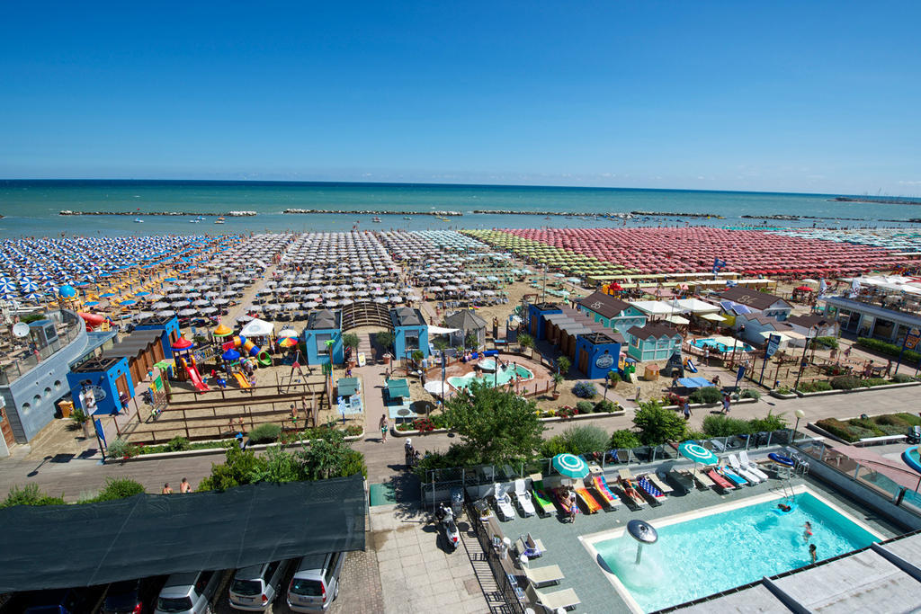 Hotel Garden كاتوليكا المظهر الخارجي الصورة